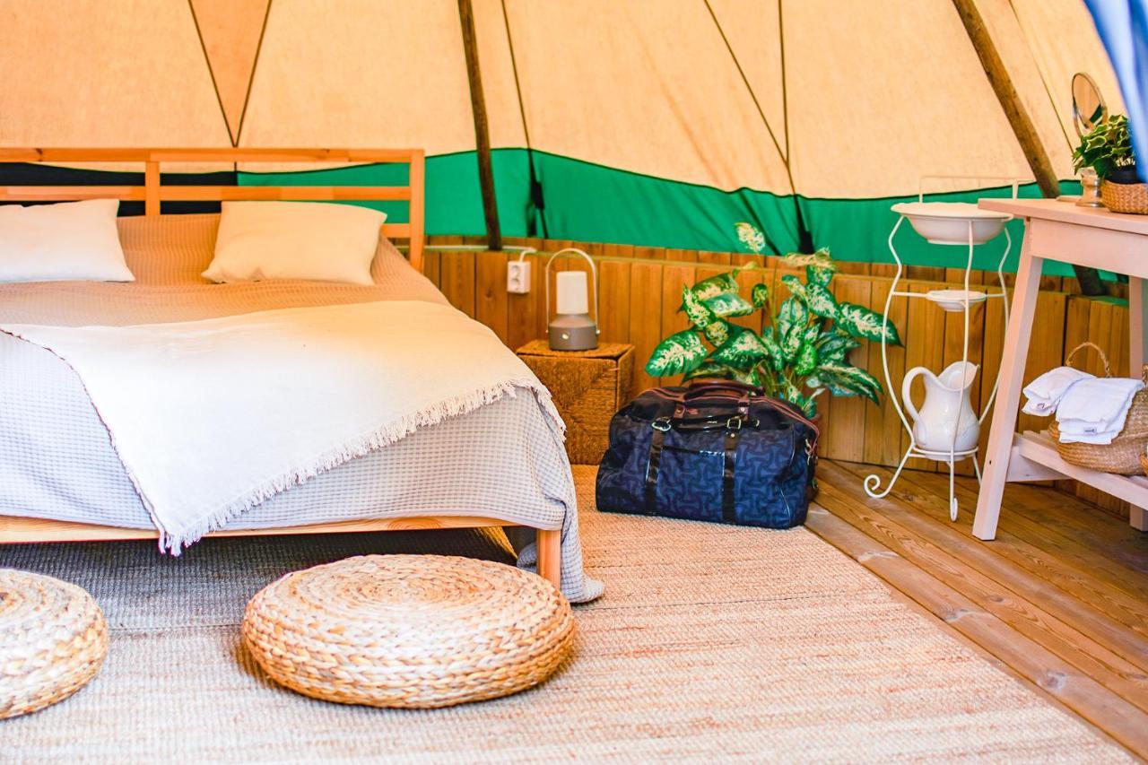 Arjaeng Camping & Stugor Sommarvik Arjäng Exterior foto