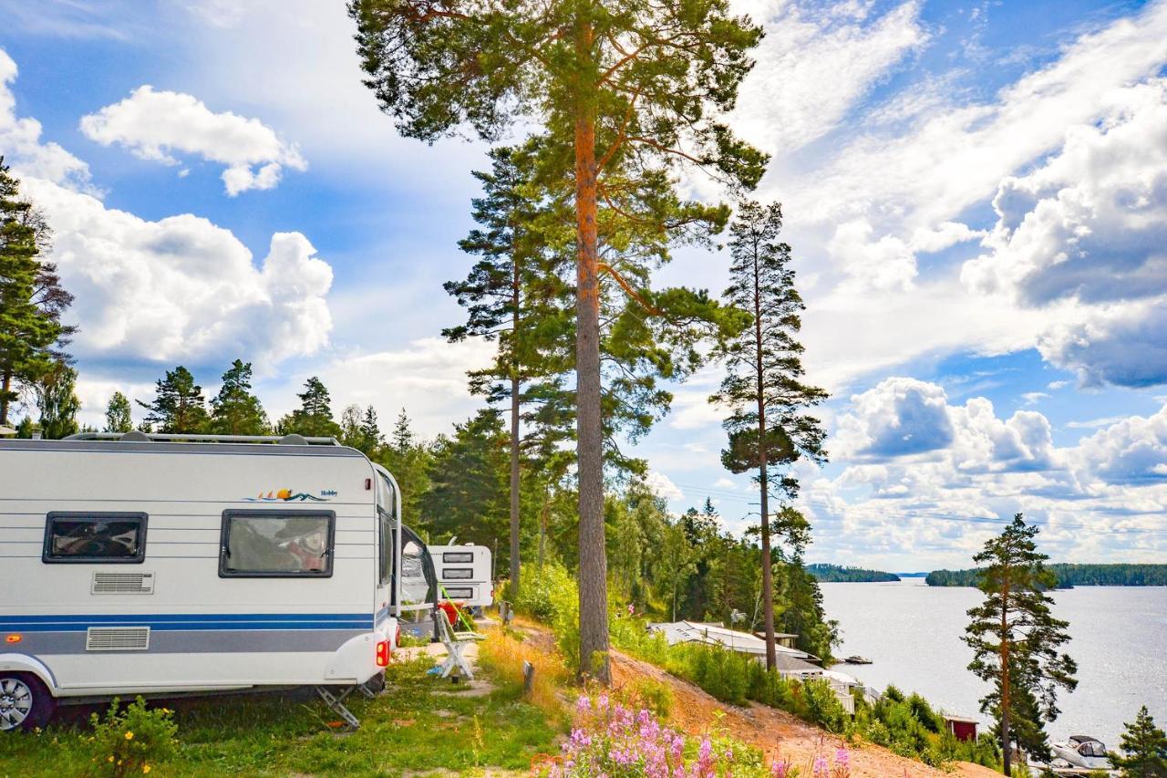 Arjaeng Camping & Stugor Sommarvik Arjäng Exterior foto
